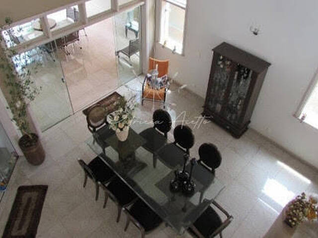 Sobrado para Venda em Araraquara - 4