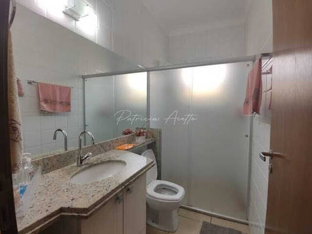 Casa para Venda em Araraquara - 2