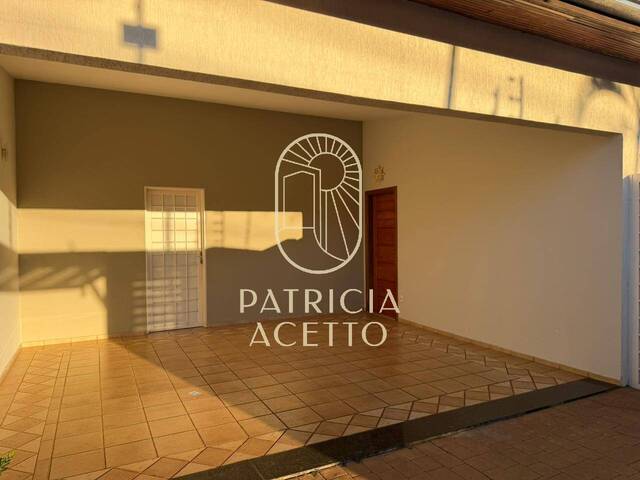 #460 - Casa para Venda em Araraquara - SP