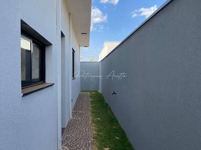 Casa para Venda em Araraquara - 2