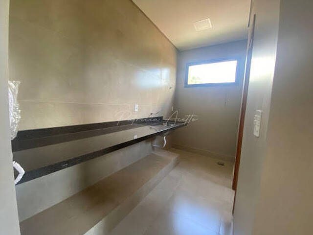 Casa para Venda em Araraquara - 2