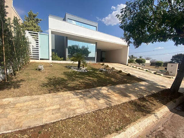 Casa para Venda em Araraquara - 2