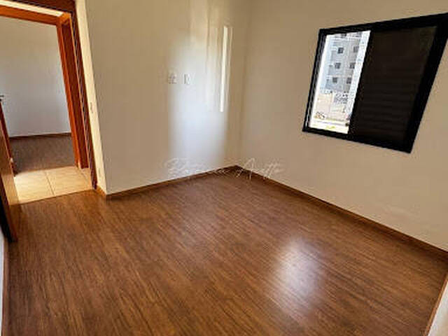 Apartamento para Venda em Araraquara - 5