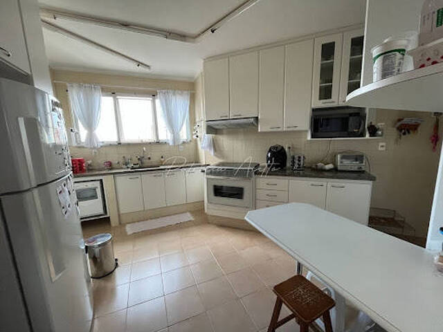 #99 - Apartamento para Venda em Araraquara - SP