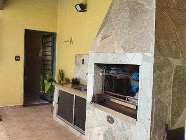 #234 - Casa para Venda em Araraquara - SP - 2