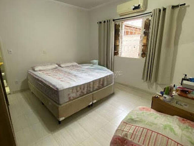 Casa para Venda em Marília - 3