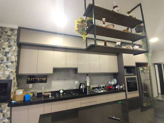 Casa para Venda em Araraquara - 3