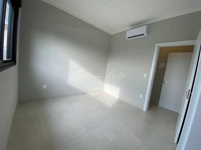 Casa para Venda em Araraquara - 2