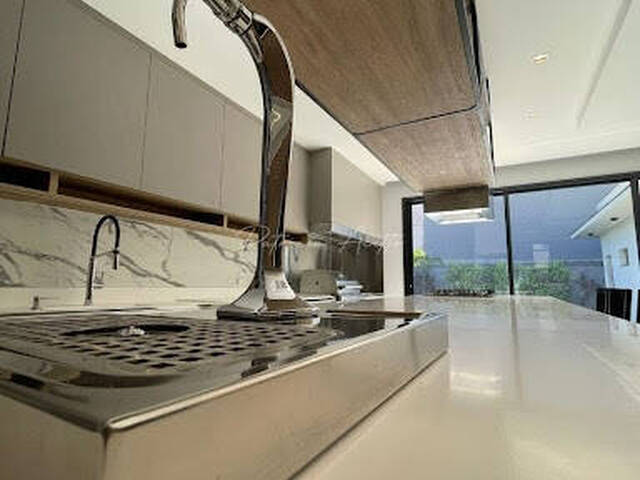 #100 - Casa para Venda em Bauru - SP - 3