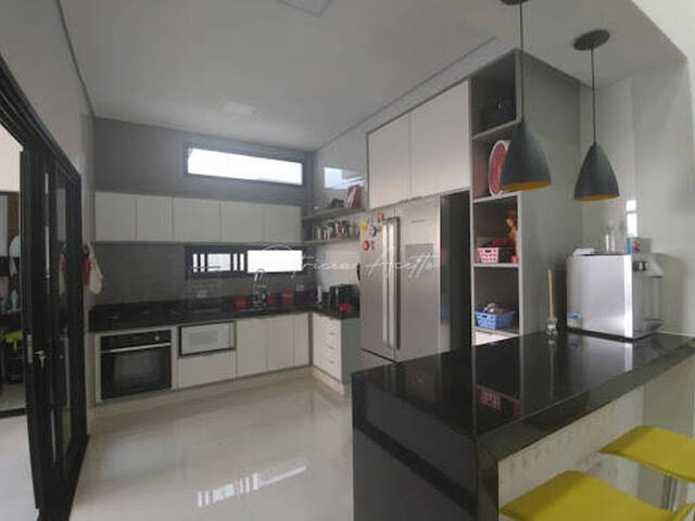 Casa para Venda em Araraquara - 3