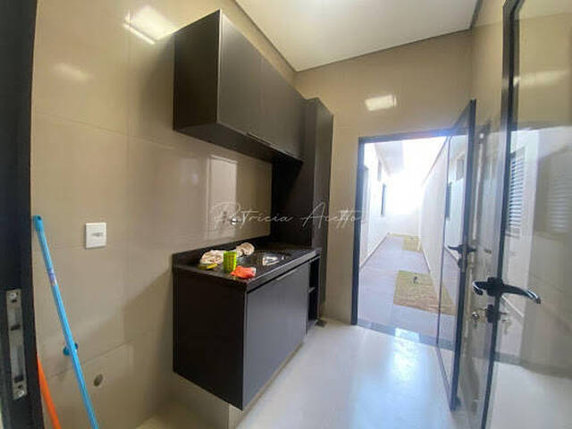 Casa para Venda em Araraquara - 3