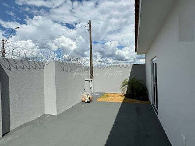 Venda em Jardim Santa Júlia (vila Xavier) - Araraquara