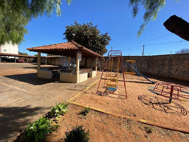 Apartamento para Venda em Araraquara - 2