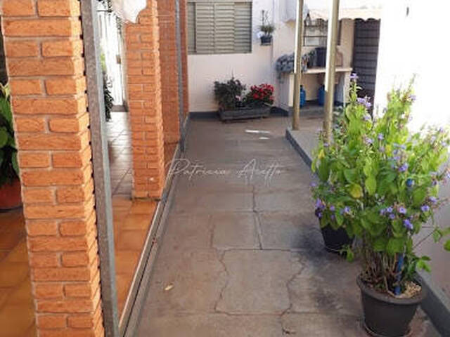 #130 - Casa para Venda em Araraquara - SP