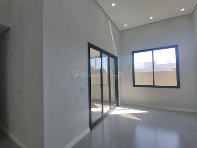 Casa para Venda em Araraquara - 5