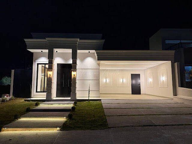 #465 - Casa para Venda em Araraquara - SP