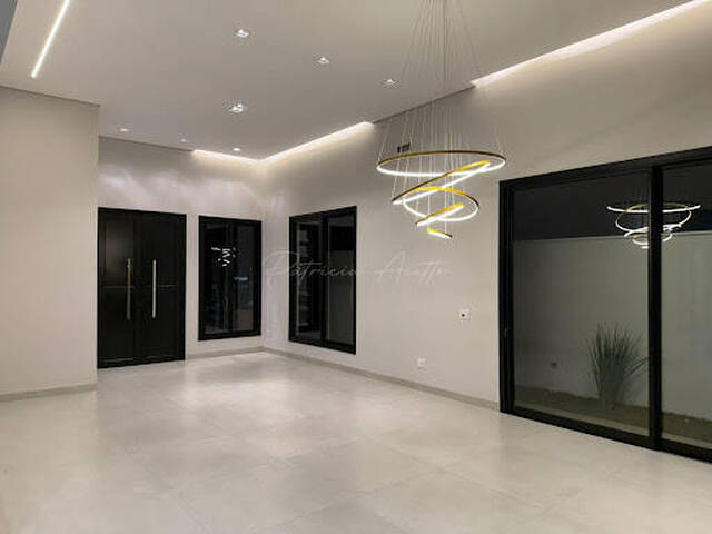 #465 - Casa para Venda em Araraquara - SP