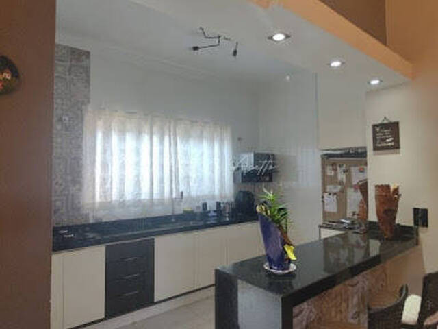 #188 - Casa para Venda em Araraquara - SP