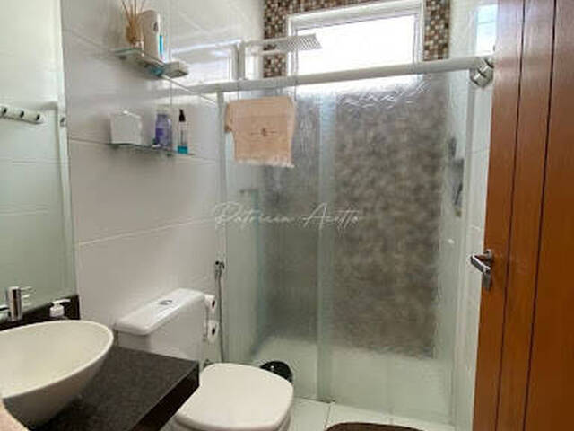 #70 - Casa para Venda em Araraquara - SP