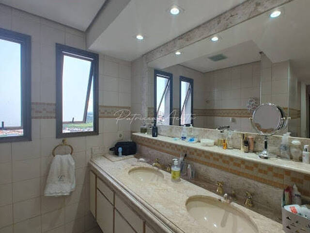 #67 - Apartamento para Venda em Bauru - SP