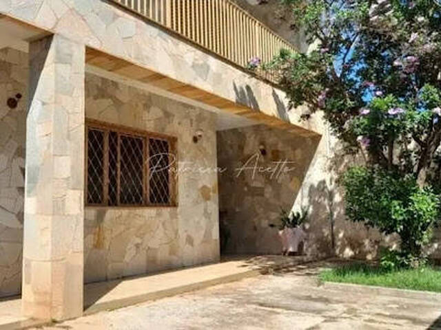 #1 - Casa para Venda em Araraquara - SP