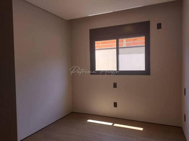 #177 - Casa para Venda em Bauru - SP