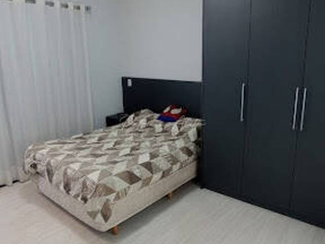 #182 - Sobrado para Venda em Araraquara - SP