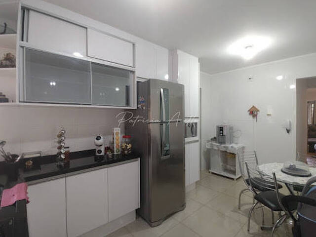 #190 - Casa para Venda em Araraquara - SP