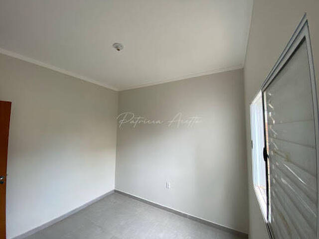 #443 - Casa para Venda em Araraquara - SP