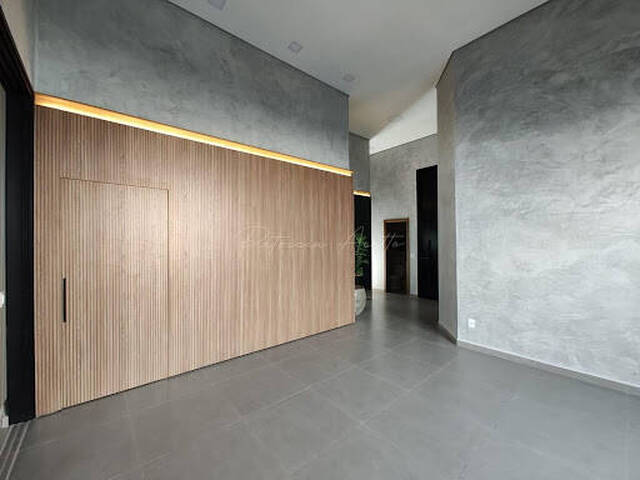 Venda em Condomínio Tamboré - Bauru