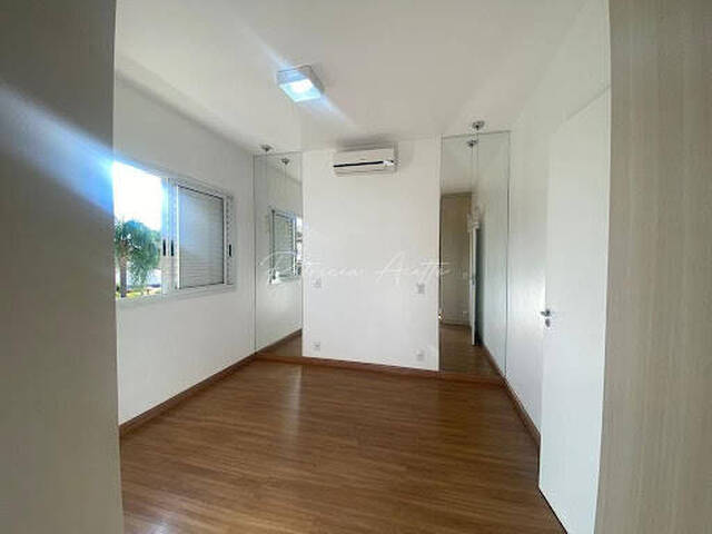 #153 - Sobrado para Venda em Araraquara - SP