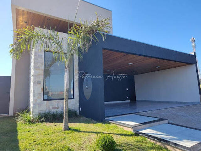 #110 - Casa para Venda em Piratininga - SP