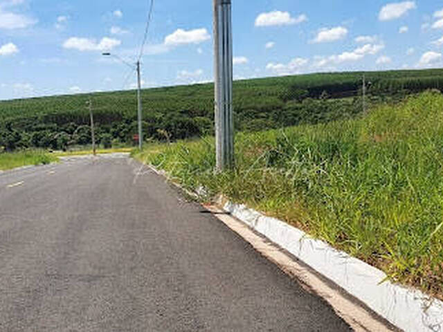 #139 - Terreno para Venda em Piratininga - SP