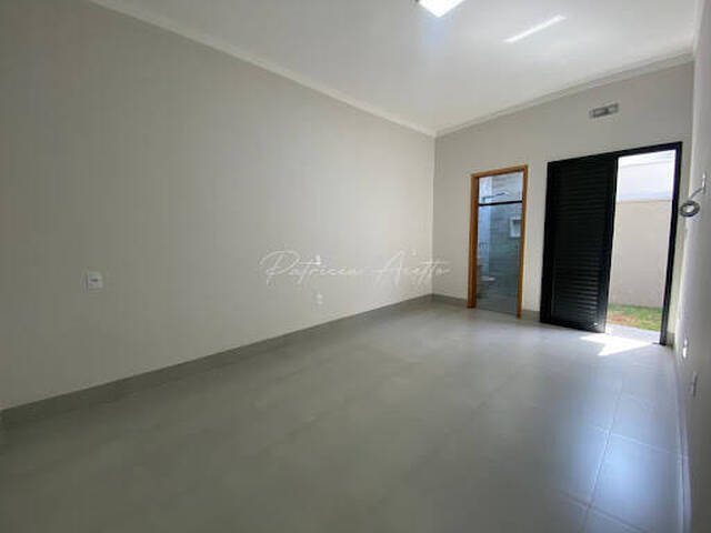 Casa para Venda em Araraquara - 4