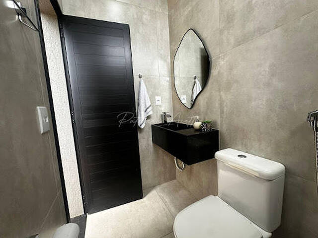 Casa para Venda em Araraquara - 3