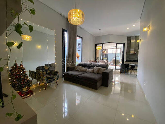 Casa para Venda em Araraquara - 2